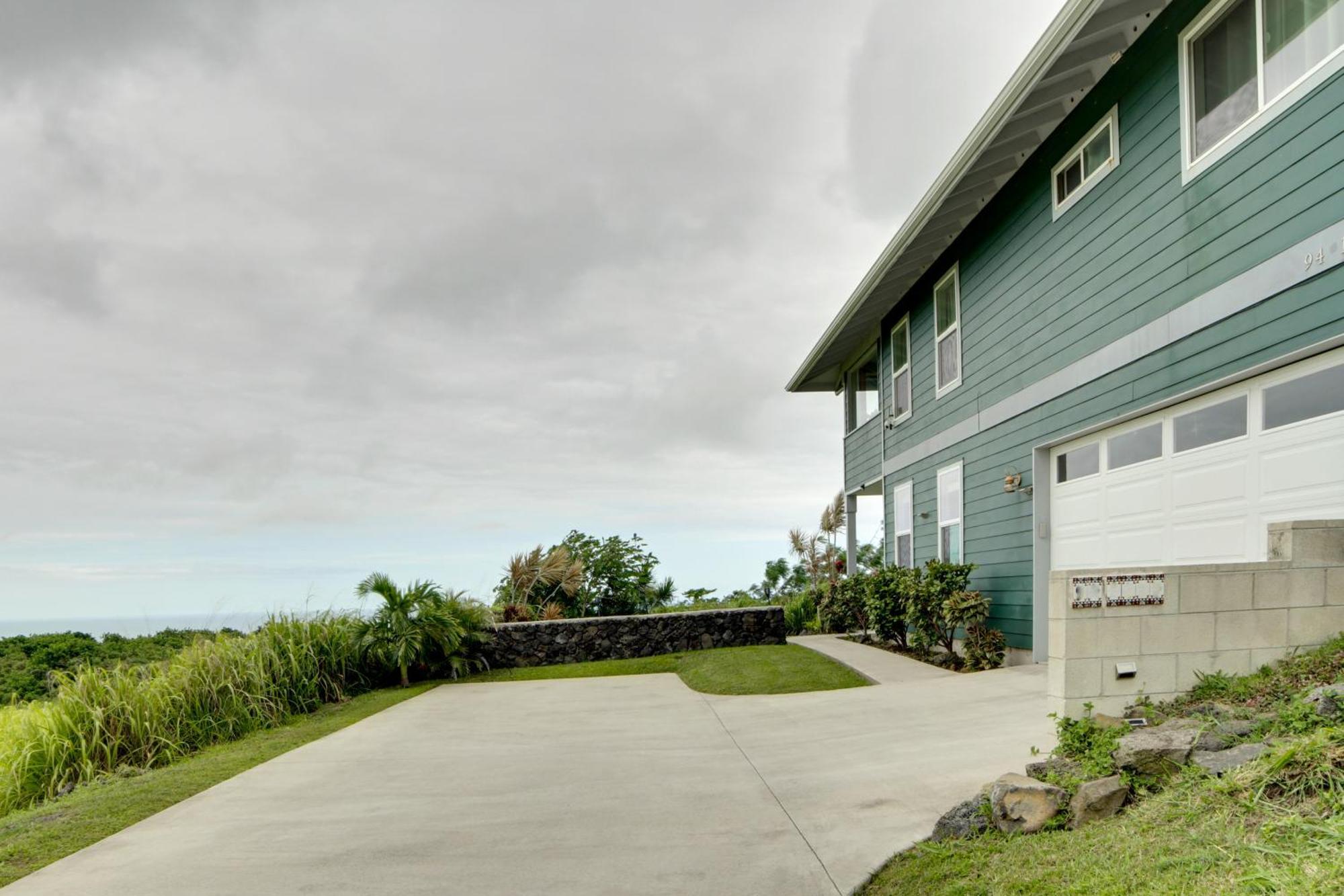 The Aloha Green House Retreat With Ocean Views! Naalehu Bagian luar foto